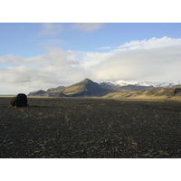 รูปถ่าย ไอซ์แลนด์(Iceland) แอจาฟโจล(Eyjafjoll) 2003-03 7